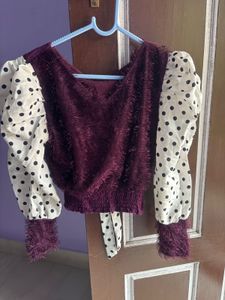 Polka Dot Sleeve Fuzzy Crop Top