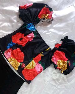 Floral Print Puff Sleeve Top