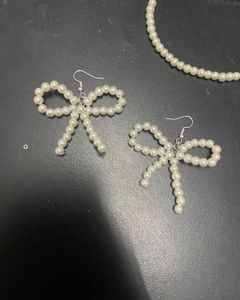 Pearl Bow Earings