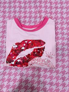 Pink Lips Graphic Tee