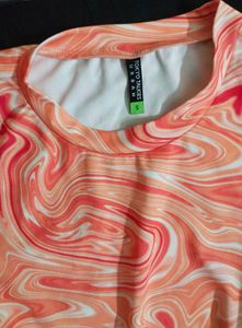 Tokyo Talkies Coral Abstract Printed Crop Top🍭