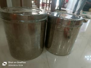 Hi I Want To Sell This Set Of 2 Steel Containers