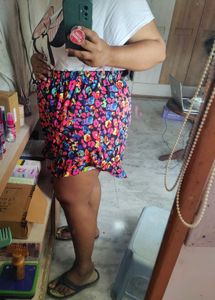 Waist 52-54 Shorts With Frill