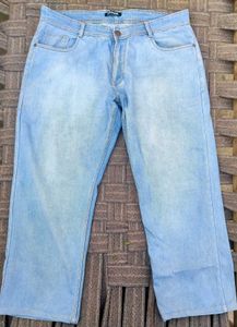 डेनिम का टशन ,नीली जींस, अपना ही सीन!