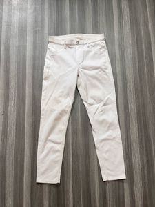 Off-White Skinny Jeans