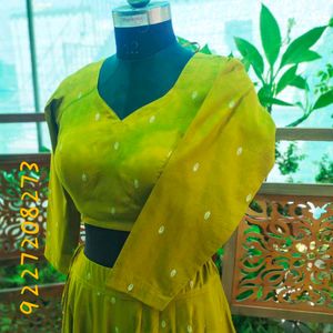 Navratri Chaniya Choli Set With Dupatta