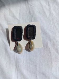 Shell Drop Earrings ( Single Piece)