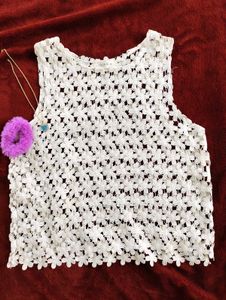 🎀 Beautiful Corchet Floral Top