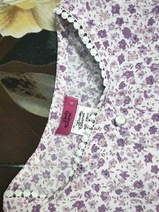 Beautiful White Top   With Prints