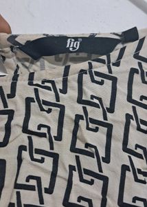 Chain Print Short Sleeve Blouse