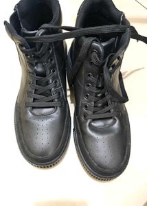 Unused Roadster Boots/Sneakers
