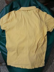 Levis Yellow Polo Shirt Sparingly Used Size 44