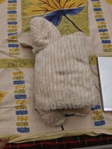 Doll with free pillow