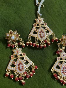 Earrings With Mangtika