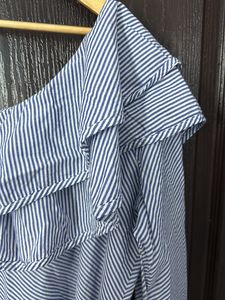 Off Shoulder Ruffle Top