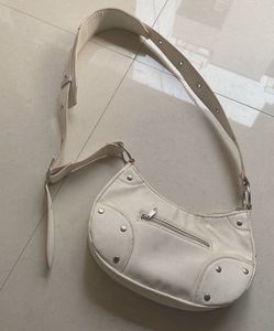 H&M Cute White Crossbody Bag