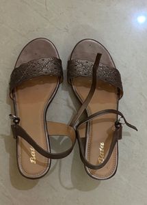 Bata Evergreen Heels