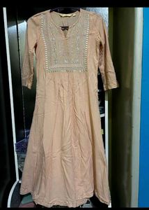 Elegant Embroidered Kurta