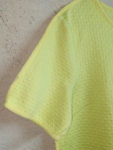 Trendy Ladies Fashion Top Half-sleeve Yellow
