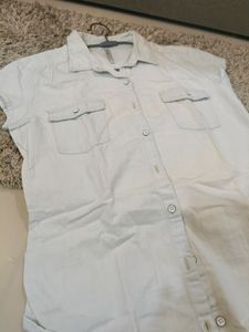Brander Front Knot Shirt