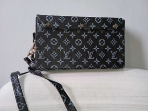 Sling Bag