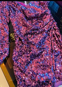 Shimmer One Shouldered Outfit💕💜
