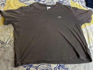 H&amp;M Grey T Shirt