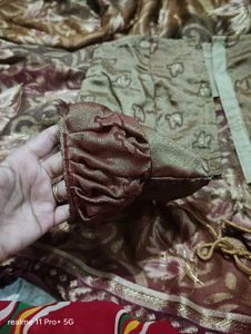 Vintage Brown &amp; Gold Saree