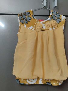 Cute Floral Girls' Top