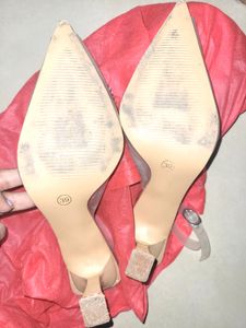 Zara Brooch Heel