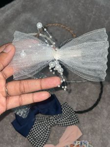 Hair Accessory Bundle ( 4 bands &amp; 5 bows )