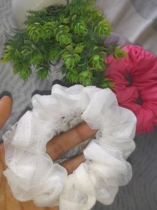 🥳Set Of 6 Hair Scrunchies🥳at 115