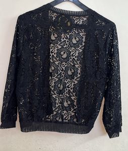 Zebu Shrug (Size L/XL) — Stylish &amp; Lightweight