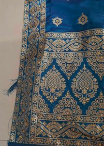 heavy Banarasi silk dupatta