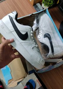 Nike Air Force 1 Sneakers