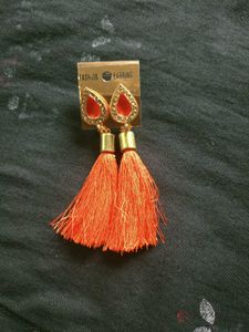 Jewelry Set: Earrings &amp; Necklace