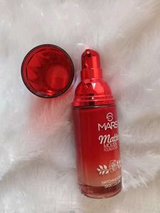 Mars Matte Mousse Foundation