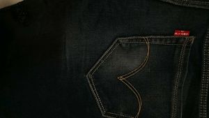 Levis blue Washed  Denim Jeans