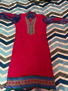Elegant Red Embroidered Kurta