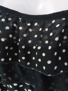 Ruffled Layered Sleveless Tops