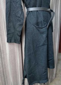 Chic Black Midi Dress