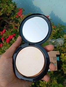 Maybelline Fit Me Foundation