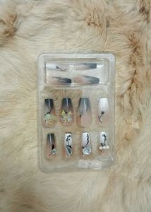 Press On Nails