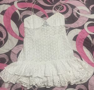 Zara Cute Peplum White Top
