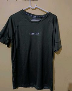 Trendy 4-Piece Clothing Combo