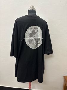Black Oversized T-Shirt