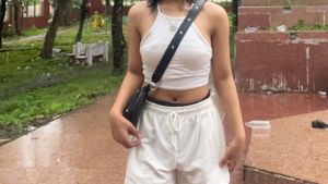 White Solid Crop Top