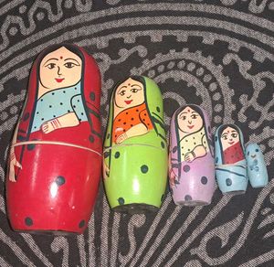 Matryoshka Nesting Dolls (Set of 5)