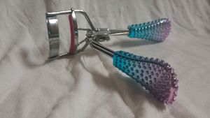 Eyelash Curler