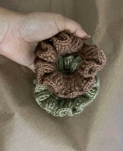Crochet Scrunchie Set